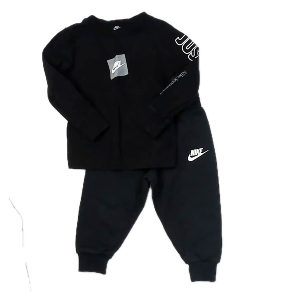 Nike Boys Black Apparel Sets size: 2T
